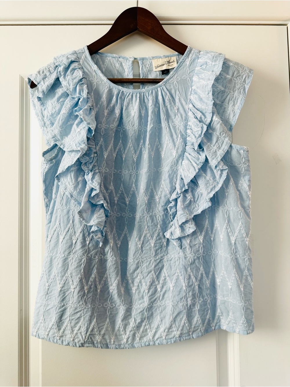 Universal Thread 100% Cotton Light Blue Ruffle Embroidered Sleeveless Top Small